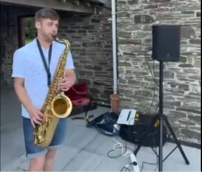 Solo Outdoor Set